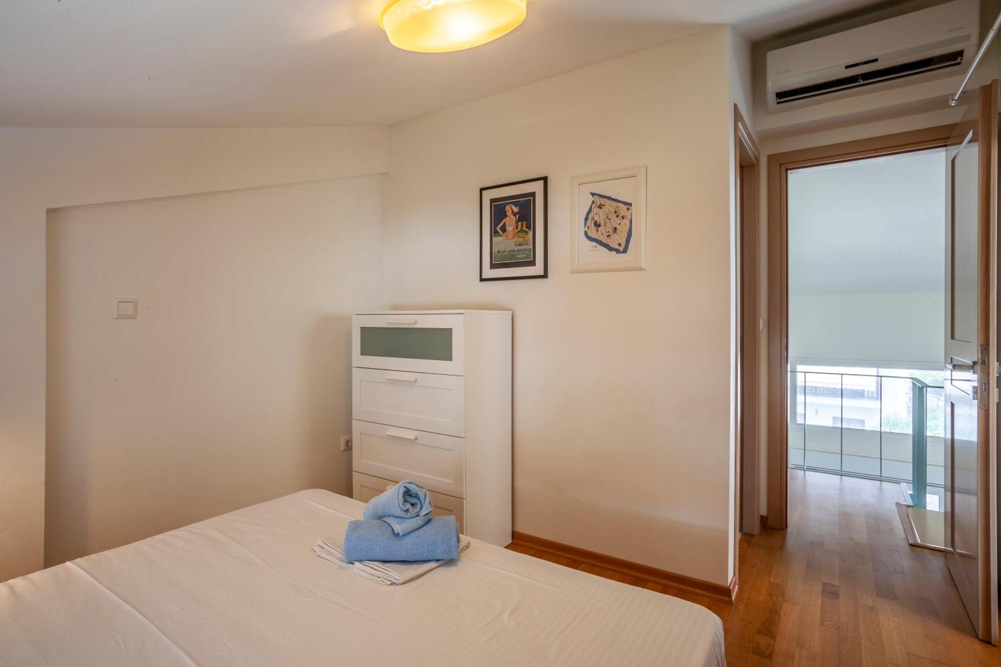 Aleksia Seaside Deluxe Apartment Пефкохори Екстериор снимка