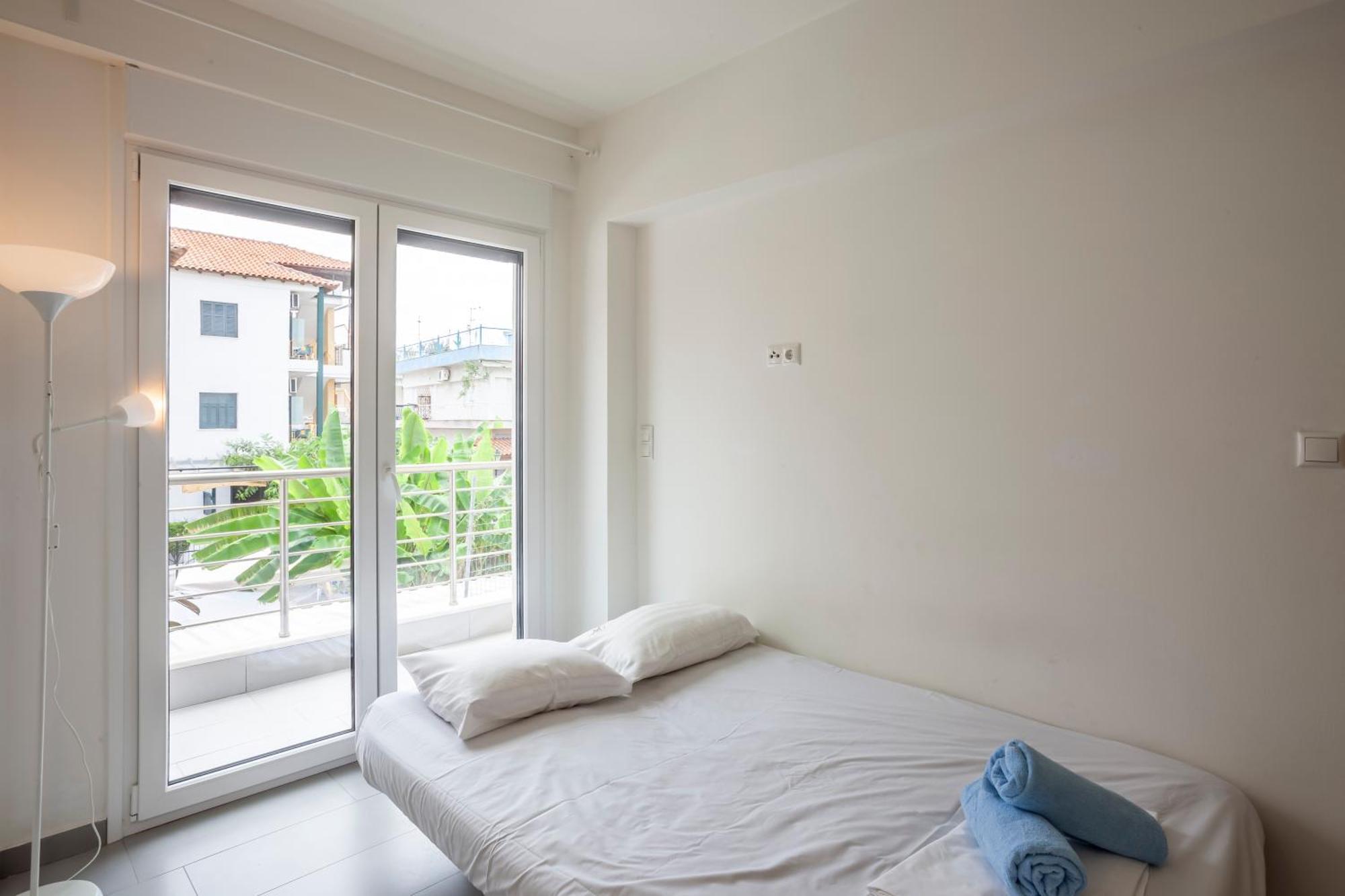 Aleksia Seaside Deluxe Apartment Пефкохори Екстериор снимка
